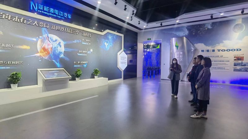 农村光伏板安装人工费报价揭秘：影响因素与合理预算